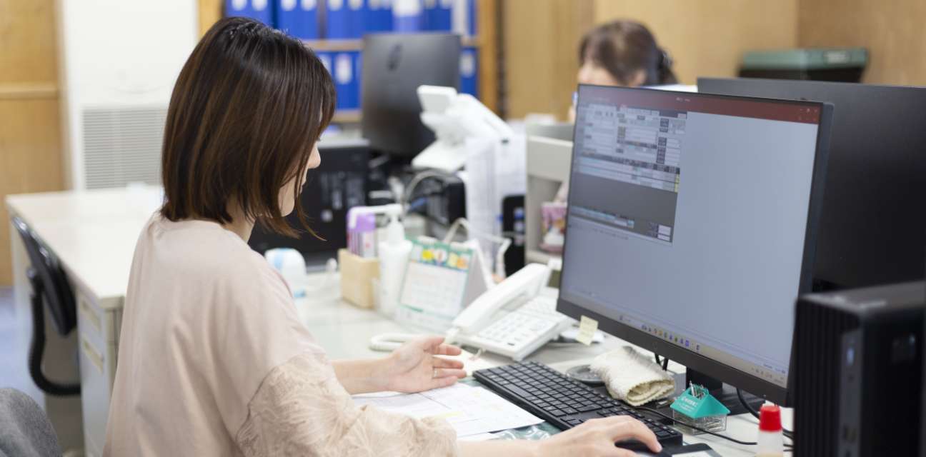 事務所従業員のイメージ写真